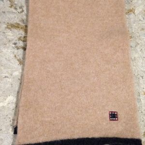 Beautiful BURBERRY Lambswool Scarf